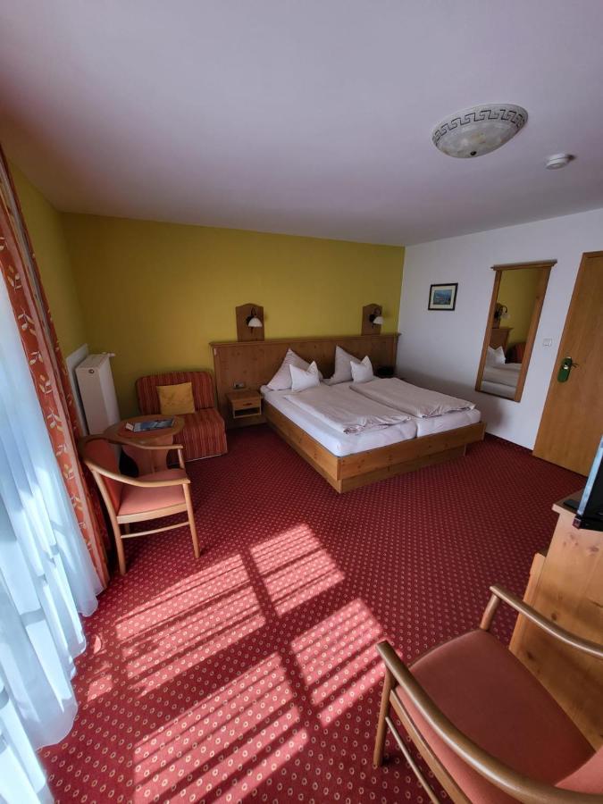 Gaestehaus Schwarz Prien am Chiemsee Eksteriør bilde